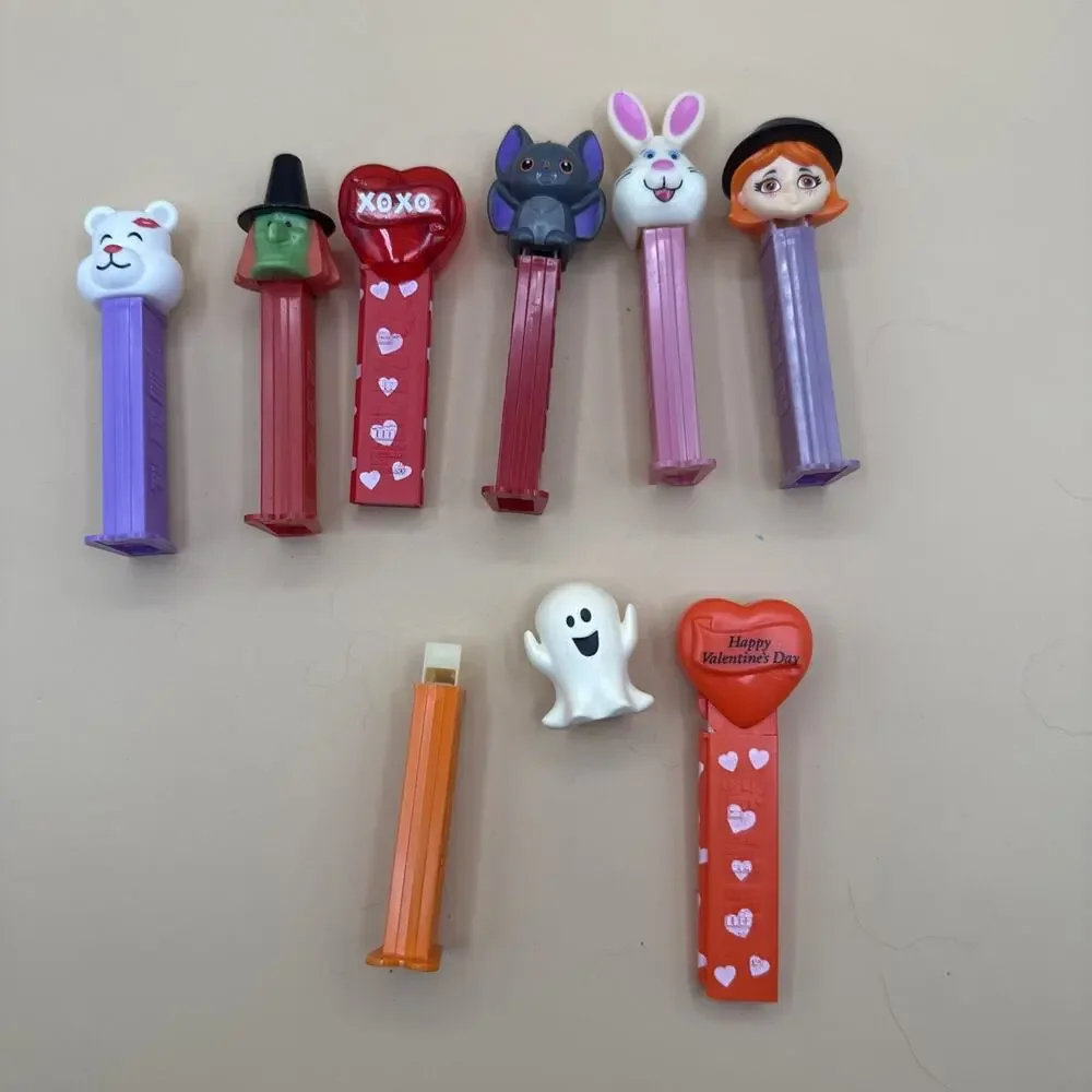Lot Of Vintage Pez Dispensers Witch Bat Bunny Heart Bear Ghost Halloween